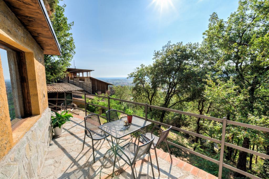 Ippotur Medieval Resort Castelnuovo Magra Eksteriør bilde